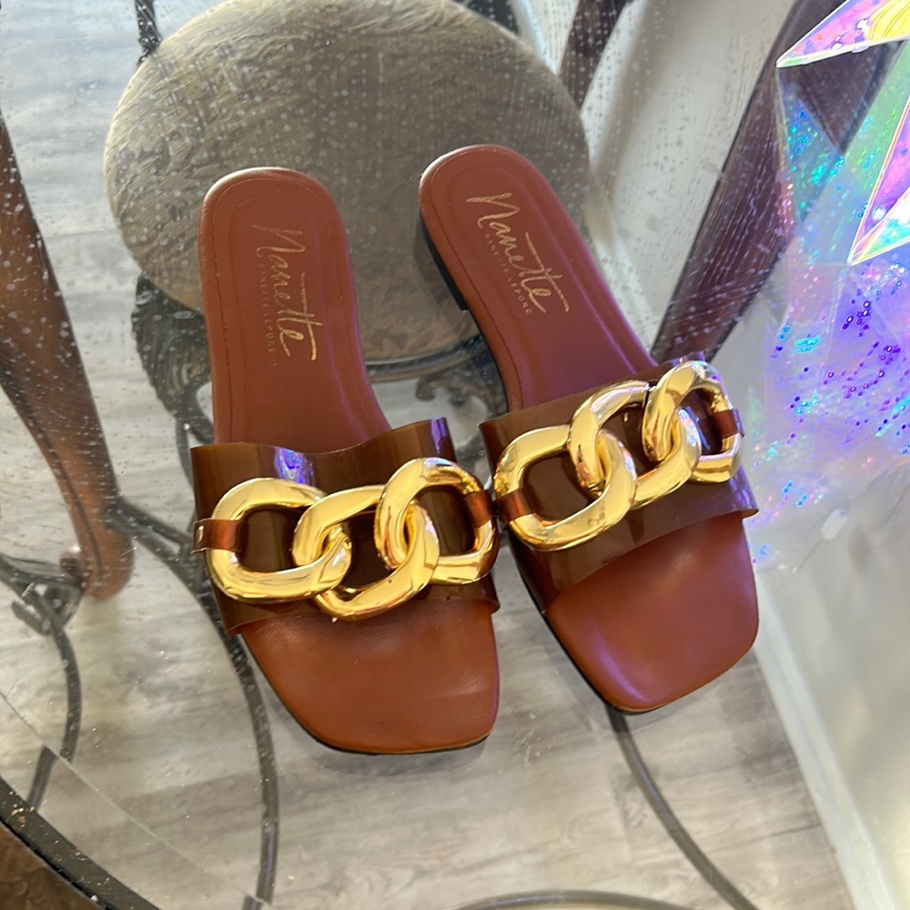Manette never worn brown and gold sandals